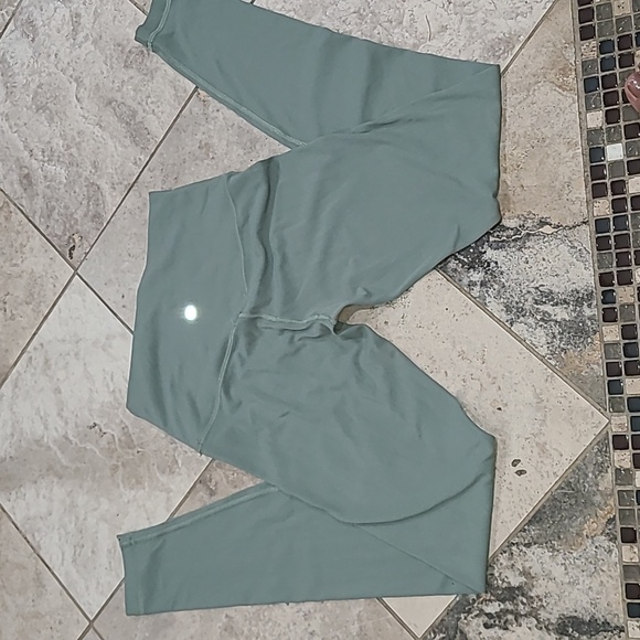 lululemon athletica Green Leggings - Picture 5 of 7